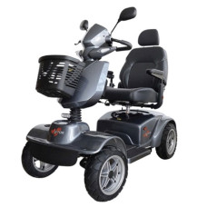 Merits Raptor Scooter with Wide Floor